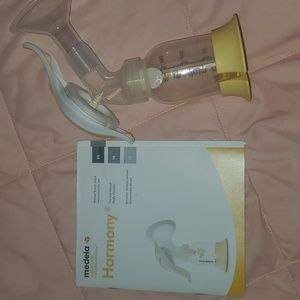 Manual breastpump